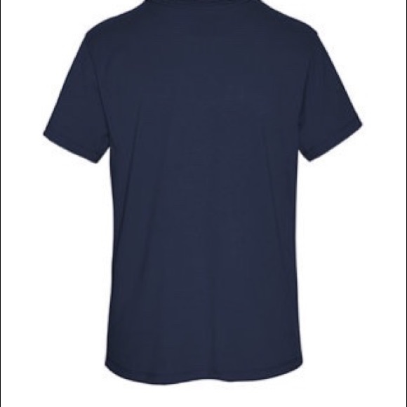 Champion tees - Picture 2 of 4